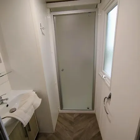 Mobil-home Camping *